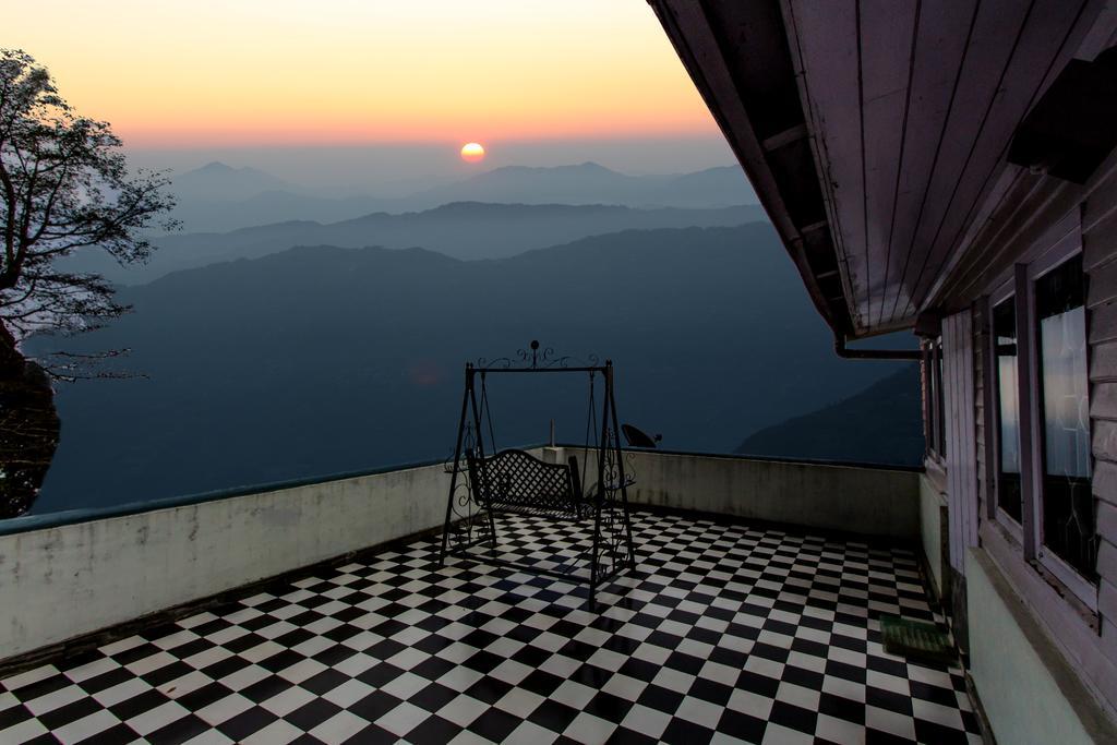 Central Gleneagles Heritage Resort Former Bungalow Of Ex-Tata Chairman Russi Mody The Mall Road Darjeeling Darjeeling  Eksteriør bilde