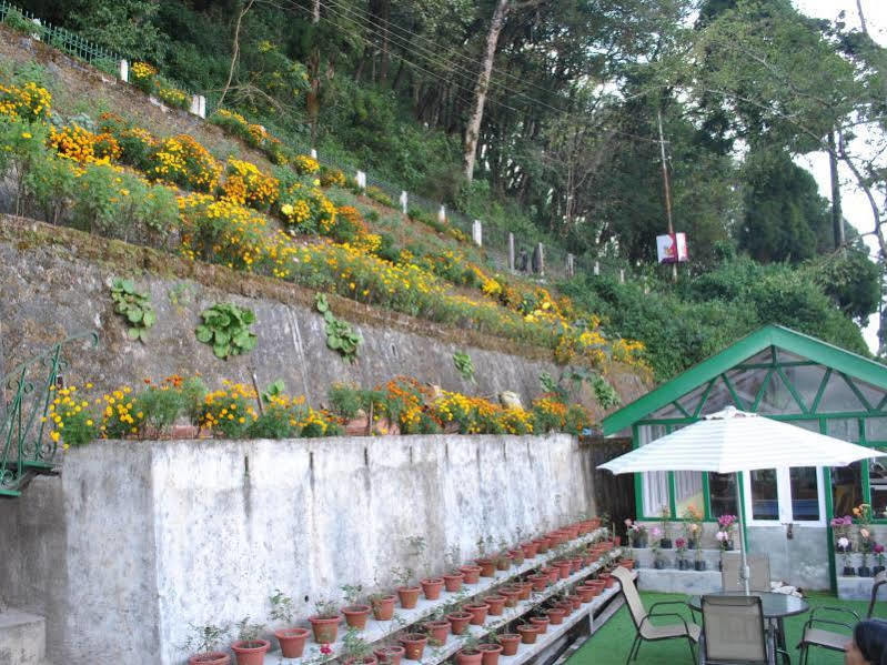 Central Gleneagles Heritage Resort Former Bungalow Of Ex-Tata Chairman Russi Mody The Mall Road Darjeeling Darjeeling  Eksteriør bilde
